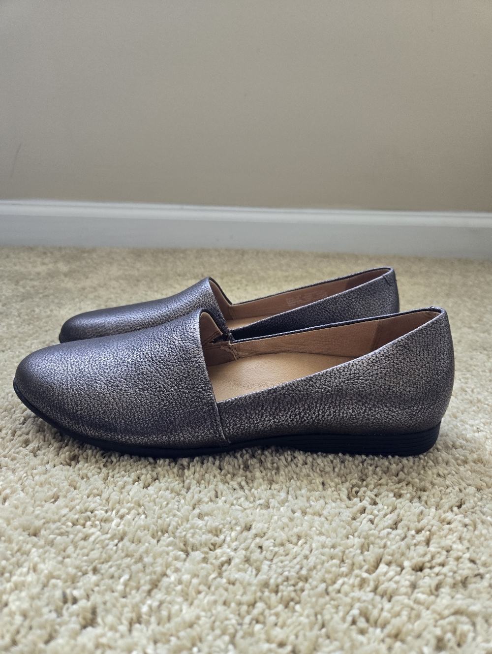Dansko Loafers Womens EU 37 Blronze Leather Slip On